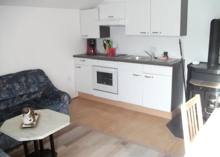 In Ruhiger Lage Am Waldrand By Interhome Navis