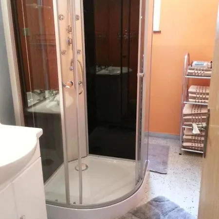 In Ruhiger Lage Am Waldrand By Interhome Casa vacanze Navis